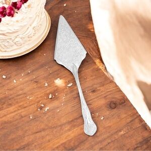 Vintage Silver Plate KINGS Solid Pie/Cake Knife/Server w Serrated Blade 11 1/2"